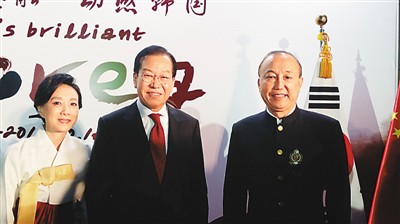 施氏国际控股集团董事长施乃康:我为祖国点个